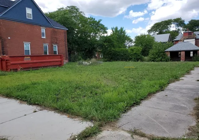 Photo 3 of Land for sale at 8261 Brush, Detroit, MI 48202 | MLS# 60970054 | Listing updated on 2026-07-07