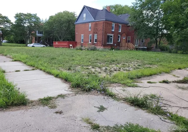 Photo 3 of Land for sale at 8261 Brush, Detroit, MI 48202 | MLS# 60970054 | Listing updated on 2026-07-07