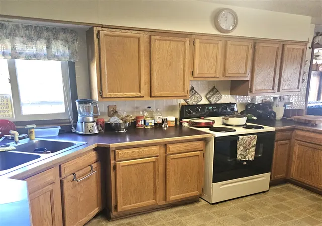 Photo 3 of Single family home for sale at 8091 Goebel Rd, East Jordan, MI 49727 | MLS# 70436279 | Listing updated on 2026-09-16