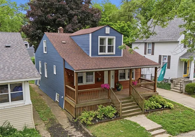 Homes for sale in Ferndale, MI | 315 Leroy St, Ferndale, MI 48220 | MLS# 61004259