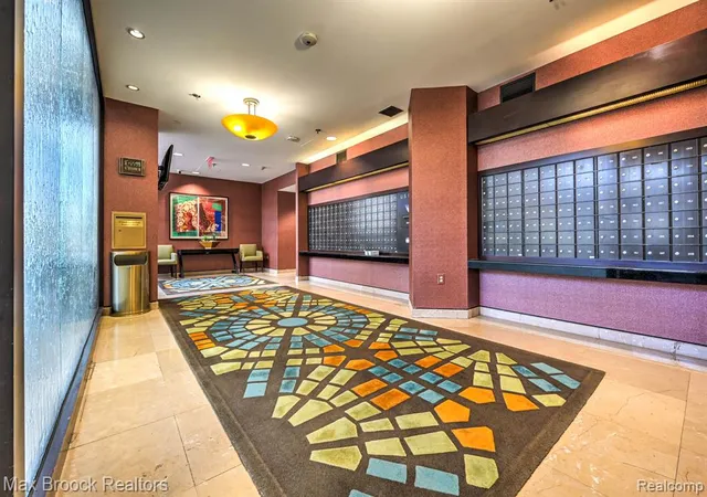 3rd image of 300 Riverfront Dr #13D, Detroit, MI 48226 | MLS# 60374878