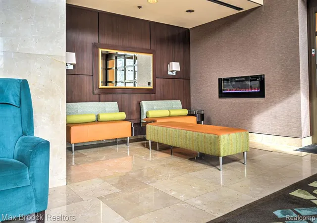 4th image of 300 Riverfront Dr #13D, Detroit, MI 48226 | MLS# 60374878