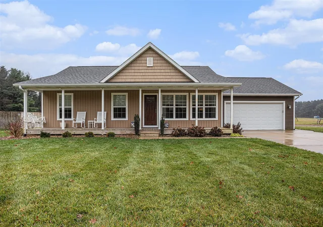 1st image of 29209 62nd Ave, Lawton, MI 49065 | MLS# 70506262