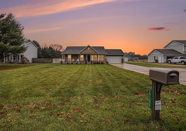3rd image of 29209 62Nd Ave, Lawton, MI 49065 | MLS# 70506262
