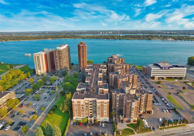 2nd image of 8120 E Jefferson Ave #1B1, Detroit, MI 48214 | MLS# 60975767