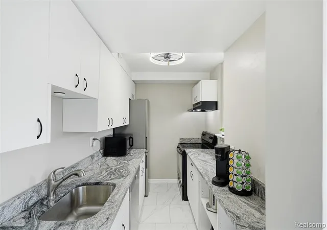 2nd image of 8120 E Jefferson Ave, Detroit, MI 48214