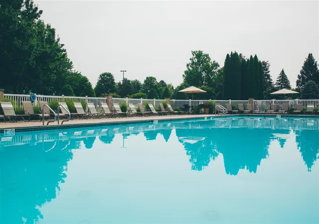 Listing Photo 2 - Condo for sale in building located at 2553 Ravines Trl Dr, Byron Center, MI 49315 - Unit #