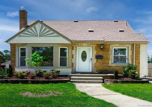 1st image of 8076 Winona Ave, Allen Park, MI 48101 | MLS# 61006949