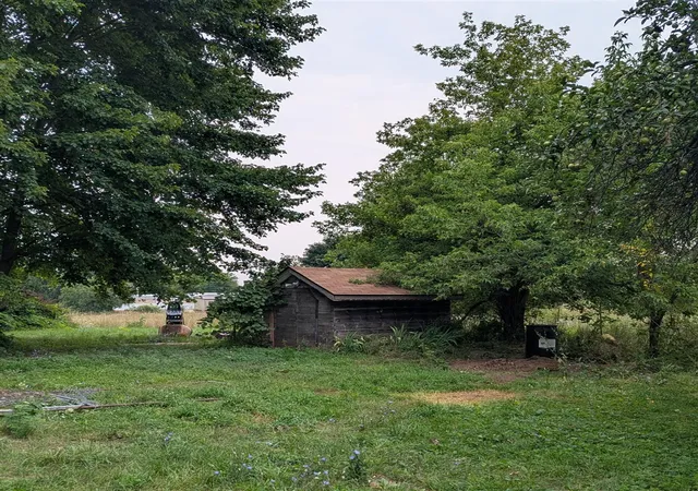 3rd image of 130 N 4Th St, Pierson, MI 49339 | MLS# 70552171