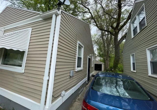 2nd image of 14382 Dolphin St, Detroit, MI 48223 | MLS# 70554353