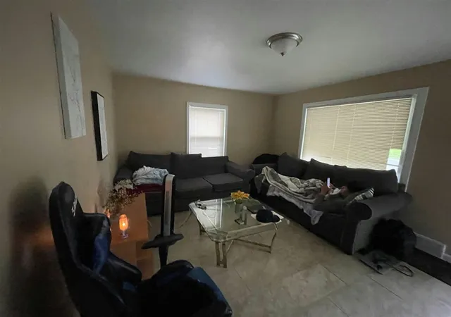 5th image of 14382 Dolphin St, Detroit, MI 48223 | MLS# 70554353
