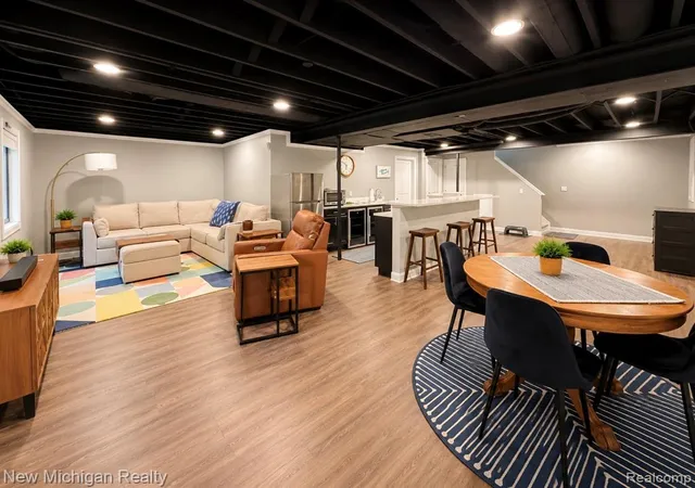 39th image of 2052 Liberty Hts, Ann Arbor, MI 48103 | MLS# 61011207