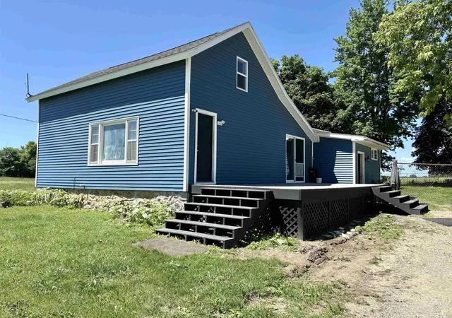 3rd image of 4275 N Vandecar Rd, Weidman, MI 48893 | MLS# 80069775