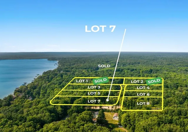 Homes for sale in Kalkaska, MI | Lot 7 Ne Manistee Ridge Dr Ne, Kalkaska, MI 49646 | MLS# 80067334