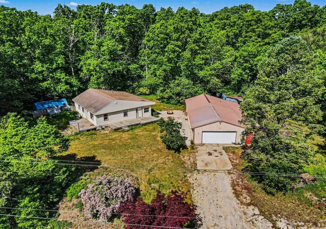 Homes for sale in Montague, MI | 11151 Us Hwy 31, Montague, MI 49437 | MLS# 70537438