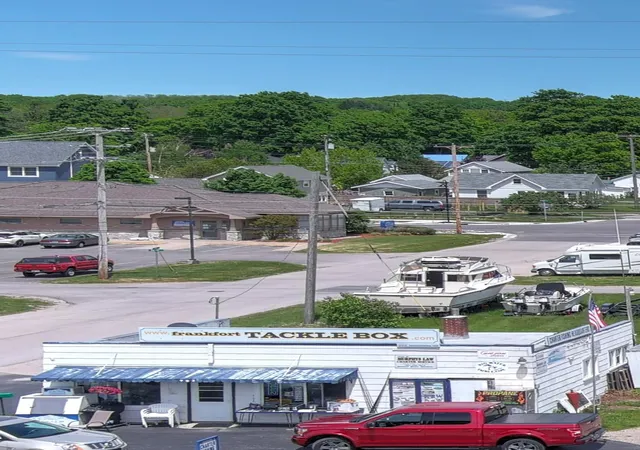 5th image of 903 Main St, Frankfort, MI 49635 | MLS# 80069102