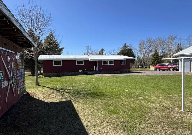 Homes for sale in Hancock, MI | 56230 Bear Lake Rd, Hancock, MI 49930 | MLS# 50207967