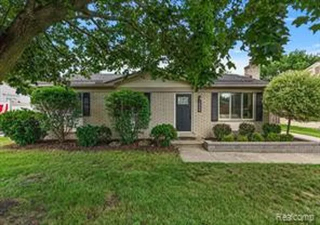 Homes for sale in Sterling Heights, MI | 12359 Canal Rd, Sterling Heights, MI 48313 | MLS# 61009428