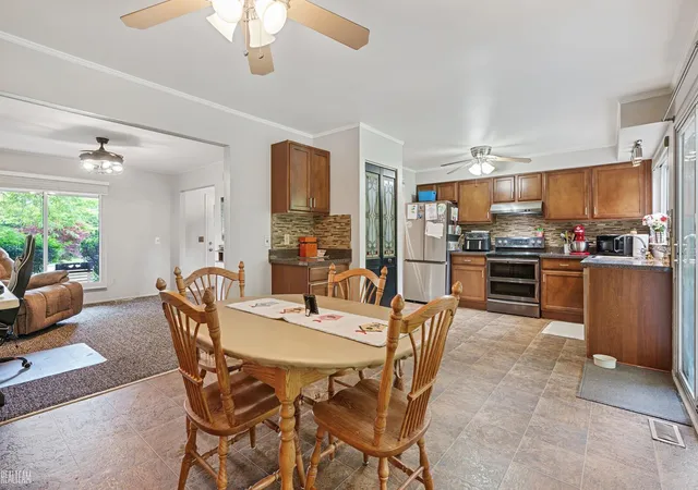 Photo 4 of Single family home for sale at 50293 Bellaire Dr, Chesterfield, MI 48047 | MLS# 50189323 | Listing updated on 2025-09-23