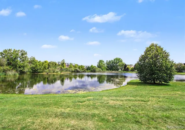 Photo 2 of Sale Pending at 6396 Heron Park Wy, Clarkston, MI 48346 4802 | MLS# 61025489 | Listing updated on 2026-09-13