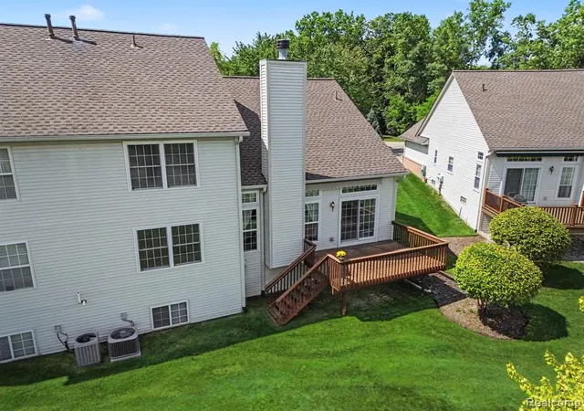 Photo 3 of Sale Pending at 6396 Heron Park Wy, Clarkston, MI 48346 4802 | MLS# 61025489 | Listing updated on 2026-09-13