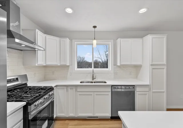 Photo 3 of Single family home for sale at 10555 68th Street, Alto, MI 49302 | MLS# 70532536 | Listing updated on 2026-08-24