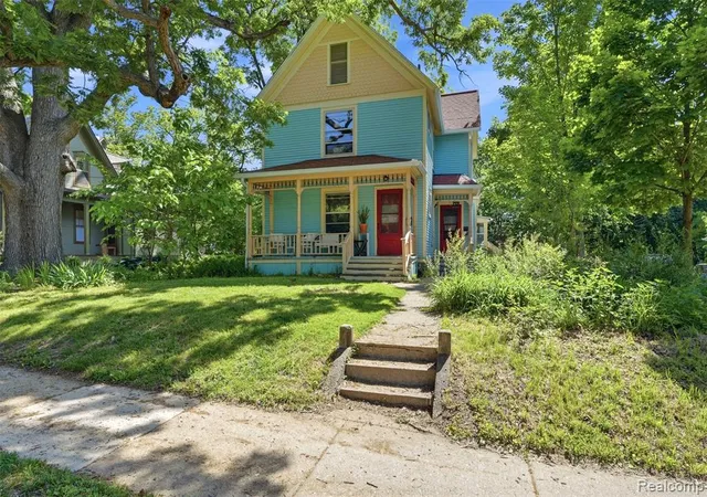 Homes for sale in Ann Arbor, MI | 612 Spring St, Ann Arbor, MI 48103 | MLS# 60999369