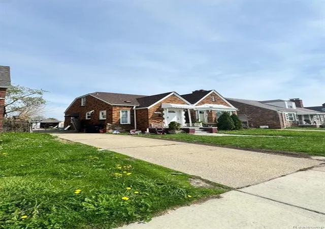 1st image of 7308 Winthrop St, Detroit, MI 48228 | MLS# 60992031