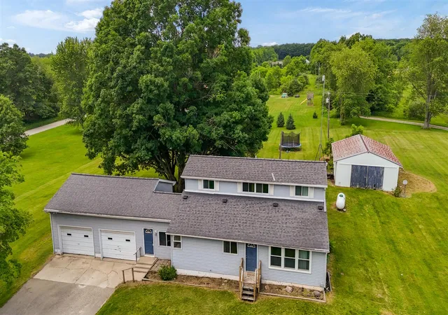 Homes for sale in Cedar Springs, MI | 10637 Moran St, Cedar Springs, MI 49319 | MLS# 70541558