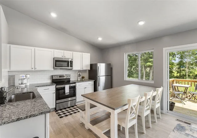 2nd image of 129 Wheeling St, Bangor, MI 49013 | MLS# 70543226
