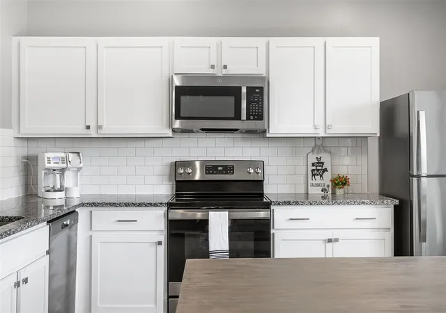 4th image of 129 Wheeling St, Bangor, MI 49013 | MLS# 70543226