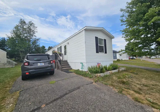 Photo 2 of Manufactured home for sale at Lot 17 Sunnyside Ests Rd, Ishpeming, MI 49849 | MLS# 50220321 | Listing updated on 2026-08-31