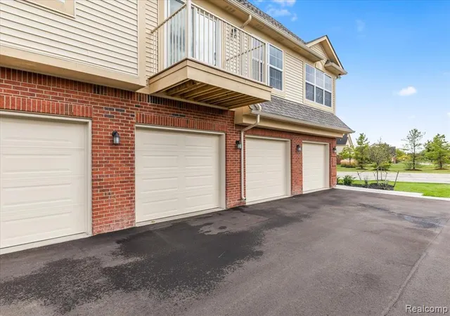 Homes for sale in Canton, MI | 48492 Bridge Way #559, Canton, MI 48188 | MLS# 60962695