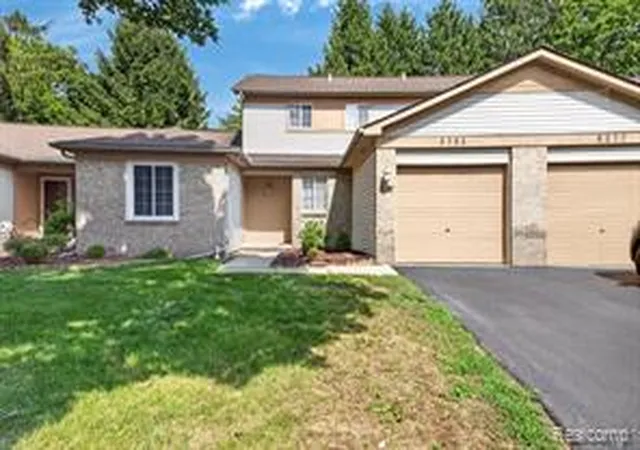 Homes for sale in Westland, MI | 6384 Hunter Pointe St, Westland, MI 48185 | MLS# 61009376