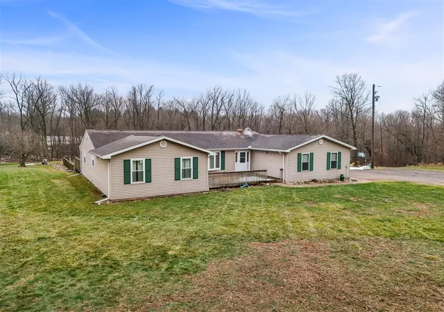 Homes for sale in Vermontville, MI | 11205 Scipio Hwy, Vermontville, MI 49096 | MLS# 70510768
