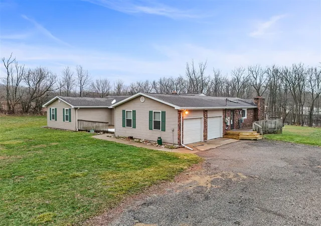 Homes for sale in Vermontville, MI | 11205 Scipio Hwy, Vermontville, MI 49096 | MLS# 70510768