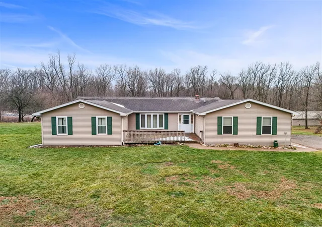 Homes for sale in Vermontville, MI | 11205 Scipio Hwy, Vermontville, MI 49096 | MLS# 70510768