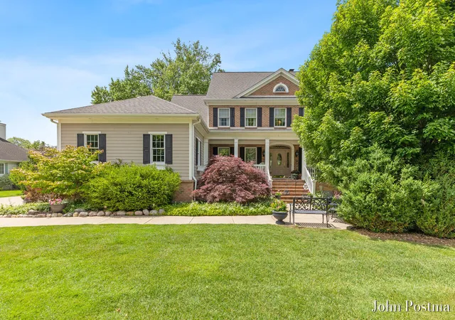 image of 1645 Watermark Dr, Grand Rapids, MI 49546 | MLS# 70540624