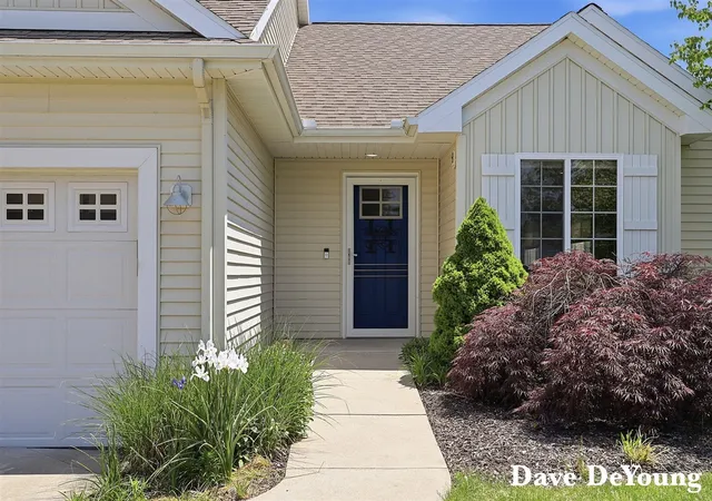 Homes for sale in Zeeland, MI | 3366 Thornberry Ct, Zeeland, MI 49464 | MLS# 70535868