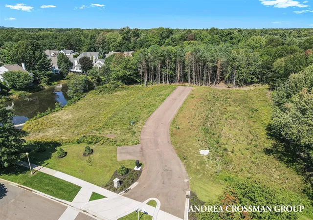 Homes for sale in Spring Lake, MI | 18154 Newgate Ln, Spring Lake, MI 49456 | MLS# 70518510