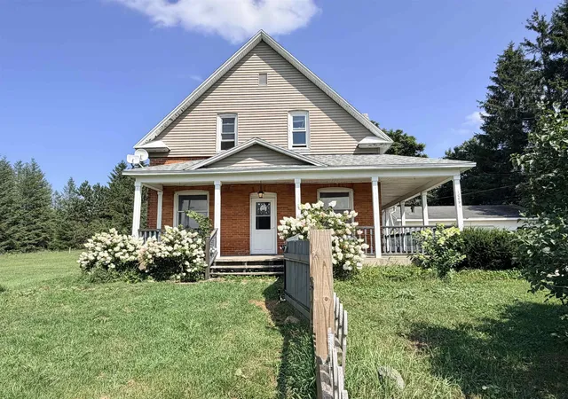 Photo 2 of Single family home for sale at 10891 S Lucas Rd, Mc Bain, MI 49657 | MLS# 80072119 | Listing updated on 2026-09-04