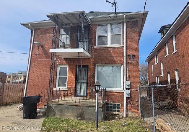 Homes for sale in Detroit, MI | 2979-2981 Tuxedo St, Detroit, MI 48206 | MLS# 60379301