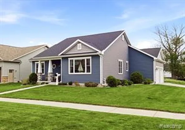 Homes for sale in Port Huron, MI | 2600 Armour St, Port Huron, MI 48060 | MLS# 61009231