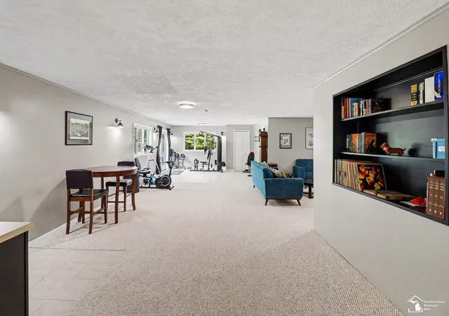 Photo 4 of Sale Pending at 11458 Heidi Jane Ln, Fowlerville, MI 48836 | MLS# 50219633 | Listing updated on 2026-09-04