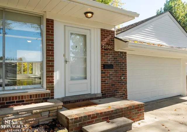 2nd image of 23140 Marine Ave, Eastpointe, MI 48021 | MLS# 50192784