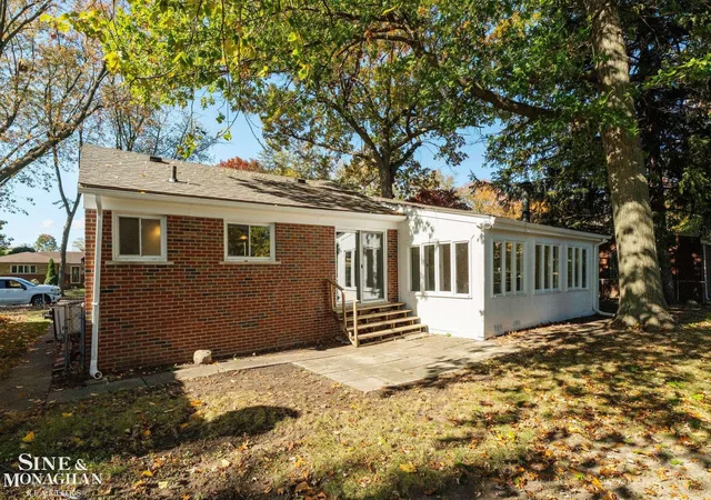 34th image of 23140 Marine Ave, Eastpointe, MI 48021 | MLS# 50192784