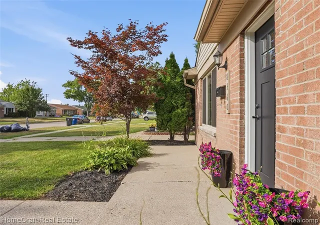 Photo 3 of Sale Pending at 8360 N Henry Ruff Rd, Westland, MI 48185 7096 | MLS# 61024027 | Listing updated on 2026-09-25