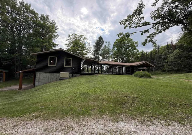 Homes for sale in Republic, MI | 1798 Chief Lake Rd, Republic, MI 49879 | MLS# 50213711