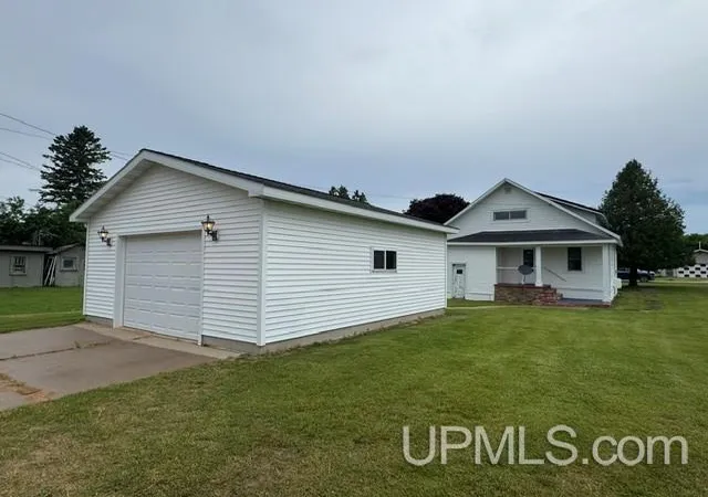 Homes for sale in Rapid River, MI | 7865 Michigan St, Rapid River, MI 49878 | MLS# 50214147