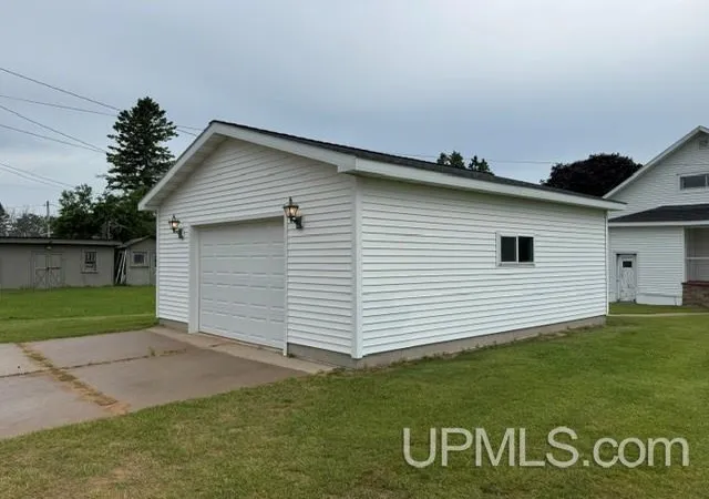 Homes for sale in Rapid River, MI | 7865 Michigan St, Rapid River, MI 49878 | MLS# 50214147